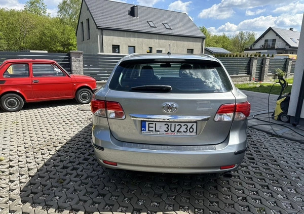 Toyota Avensis cena 36900 przebieg: 230000, rok produkcji 2012 z Łódź małe 211